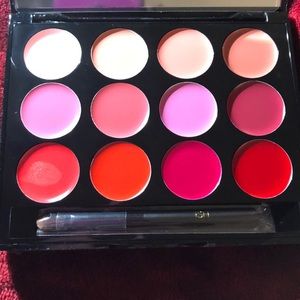 ISH Lip Statement Palette